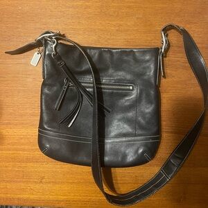 Coach Vintage Legacy Slim #1415 Black Leather Shoulder Convertible Crossbody Bag